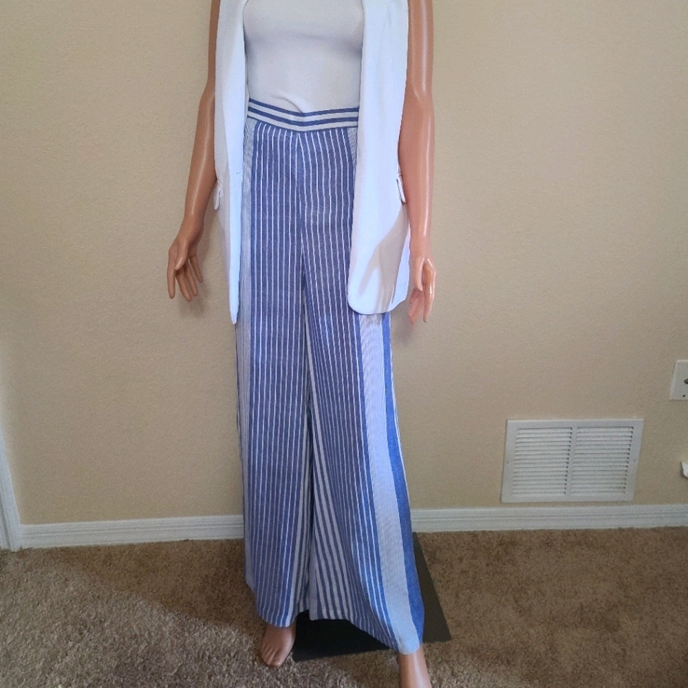Gianni Bini flowy wide leg pant